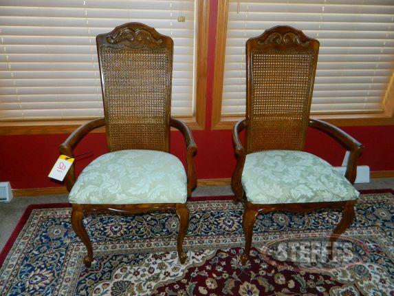 Pair of sitting chairs_2.jpg